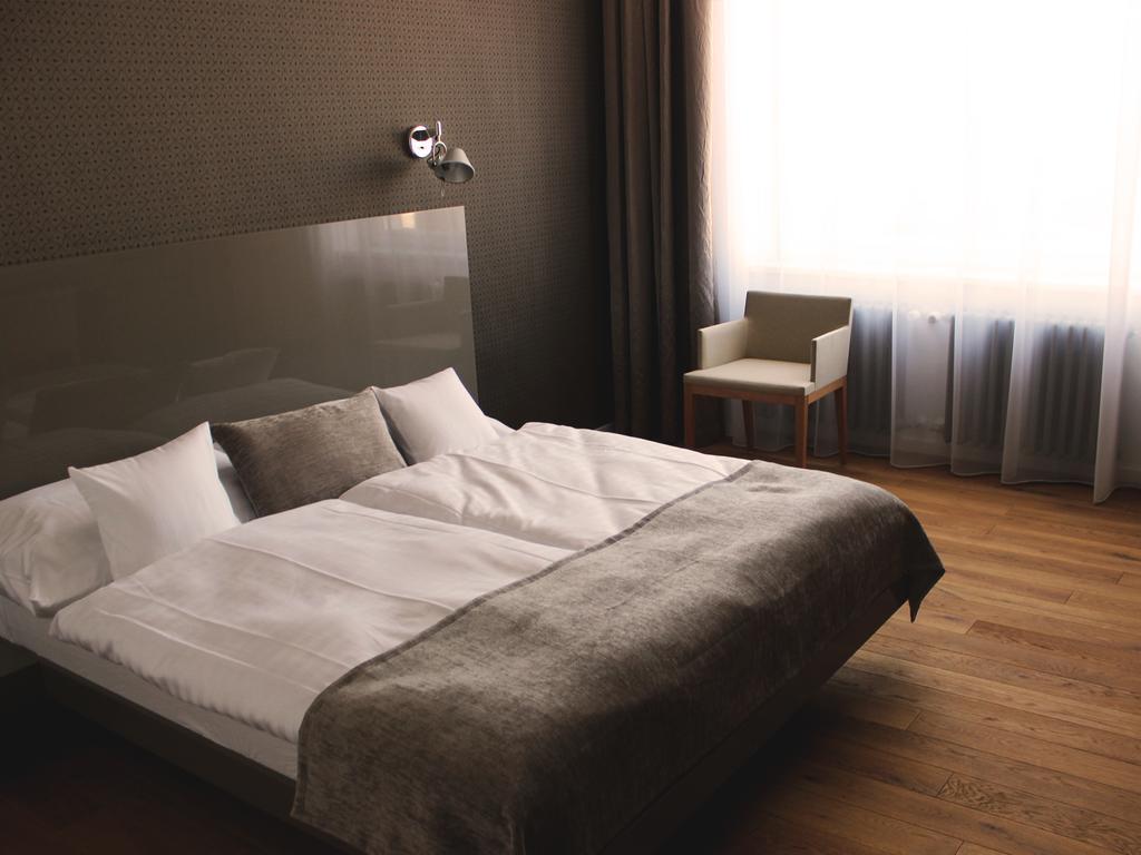 Hotel Lev Levice Zimmer foto